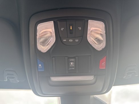 New 2025 RAM 1500 4x4 Crew Cab image 43