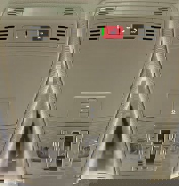 New 2025 Volkswagen Taos SEL image 23