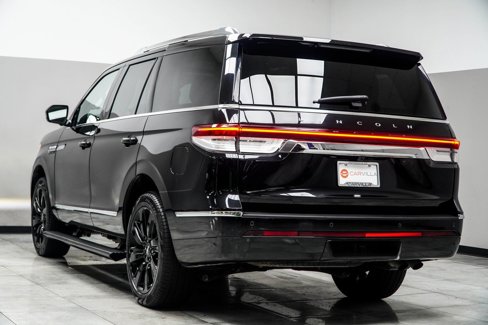 Used 2024 Lincoln Navigator Reserve w/ Monochromatic Package image 10
