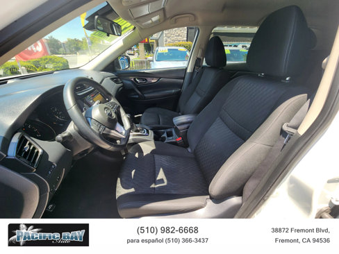 Used 2019 Nissan Rogue SV image 15