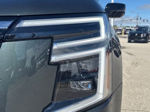 New 2026 Nissan Armada Platinum image 10
