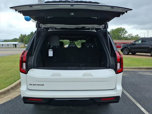 New 2025 Ford Expedition Platinum w/ Stealth Appearance Package image 32