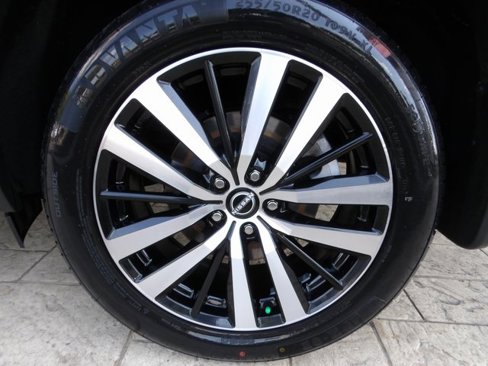 Certified 2023 Nissan Pathfinder Platinum image 15