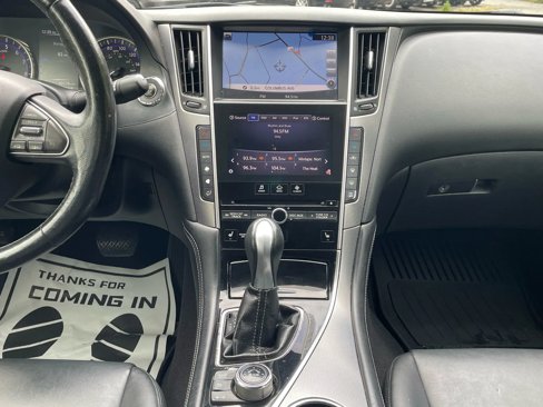Used 2015 INFINITI Q50 Premium w/ Navigation Package image 22