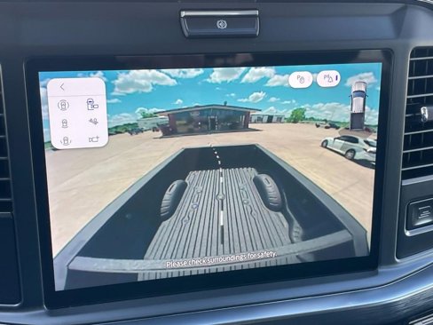 New 2025 Ford F350 Lariat image 40