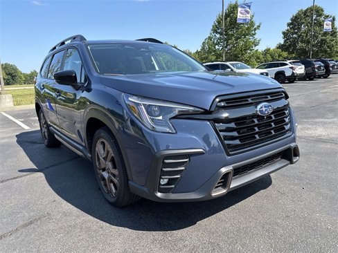 Used 2025 Subaru Ascent Bronze Edition w/ Popular Package #2 image 2