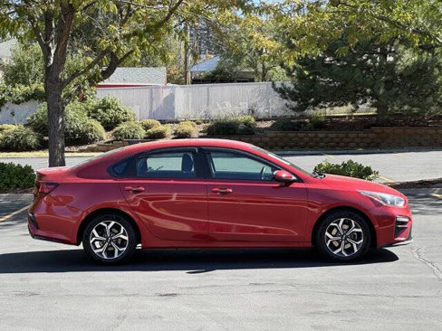 Used 2020 Kia Forte LXS image 3
