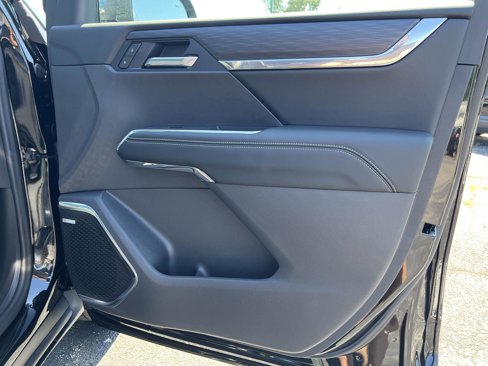 New 2026 GMC Acadia Elevation image 16