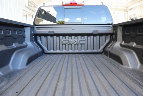New 2026 GMC Canyon Elevation w/ Convenience Package image 16