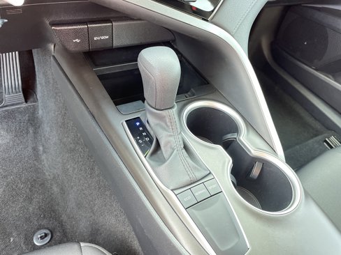 Certified 2024 Toyota Camry LE image 9