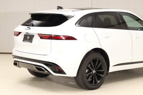 Used 2024 Jaguar F-PACE R-Dynamic S image 18