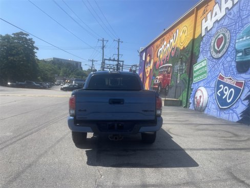 Used 2018 Toyota Tacoma TRD Pro image 4