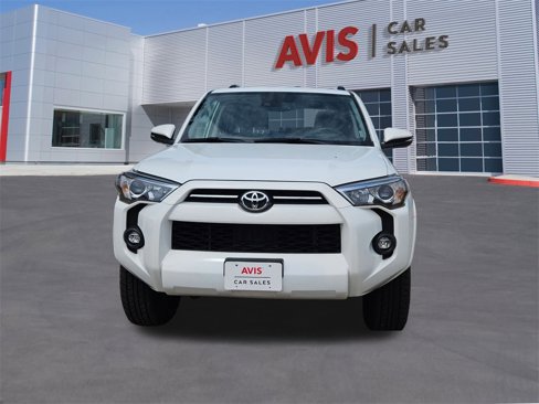 Used 2024 Toyota 4Runner SR5 Premium image 2