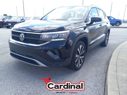 Used 2022 Volkswagen Taos SE w/ Panoramic Sunroof Package image 15