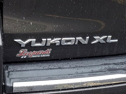 Used 2019 GMC Yukon XL Denali w/ Denali Ultimate Package image 35