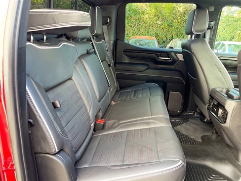 Used 2024 GMC Sierra 1500 AT4X image 29