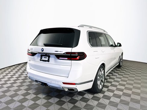 New 2026 BMW X7 xDrive40i w/ Executive Package image 9