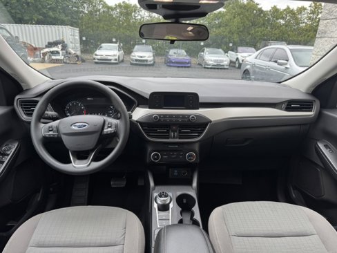 Used 2021 Ford Escape S image 23