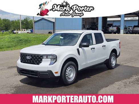 New 2025 Ford Maverick XL image 1