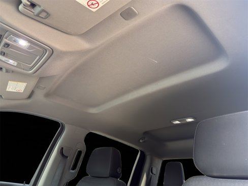 Used 2021 Chevrolet Silverado 2500 LT w/ Z71 Off-Road Package image 8