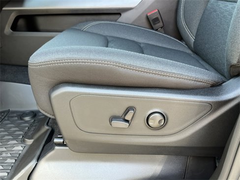New 2026 RAM 1500 4x4 Crew Cab image 11