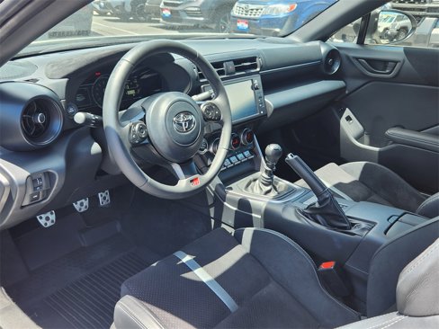 Used 2024 Toyota GR86 Premium image 7