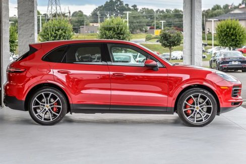 Used 2021 Porsche Cayenne image 57