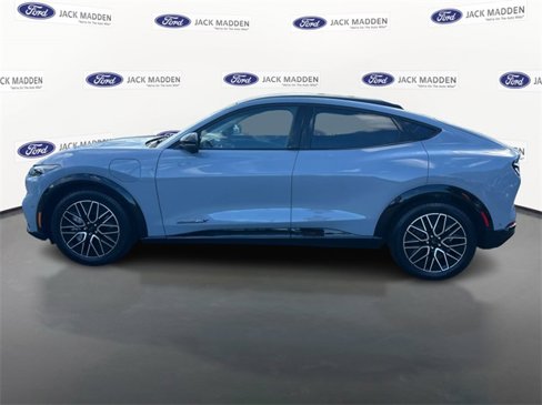 Certified 2024 Ford Mustang Mach-E Premium image 8