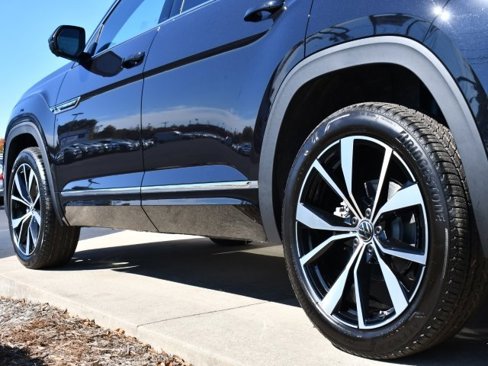 New 2025 Volkswagen Atlas Cross Sport SEL Premium R-Line image 6