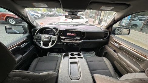 Used 2023 GMC Sierra 1500 Elevation image 7