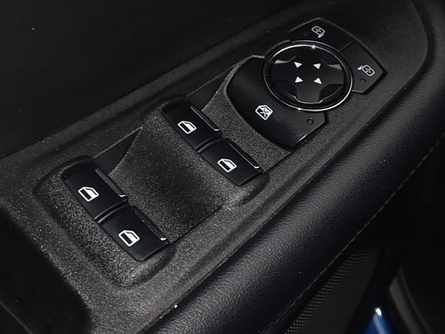 Used 2023 Ford Edge SEL image 27