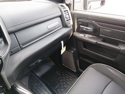 New 2026 RAM 3500 Laramie image 31