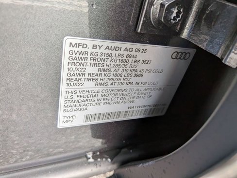 New 2026 Audi SQ7 Prestige image 17