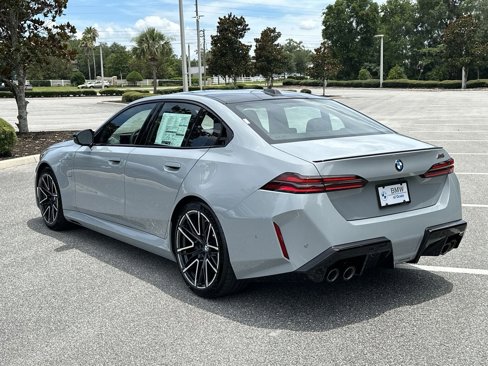 New 2026 BMW M5 w/ Executive Package image 11