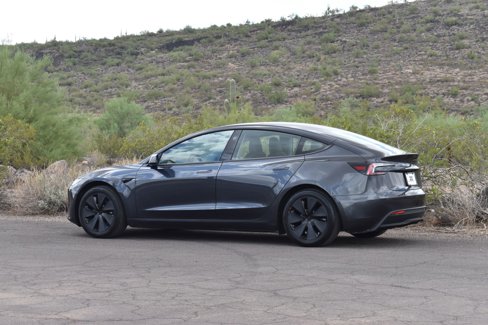 Used 2025 Tesla Model 3 Long Range image 5