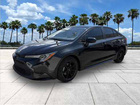 Used 2022 Toyota Corolla LE image 4