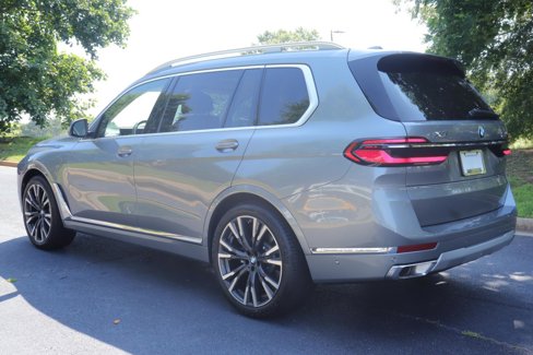 New 2026 BMW X7 xDrive40i image 6