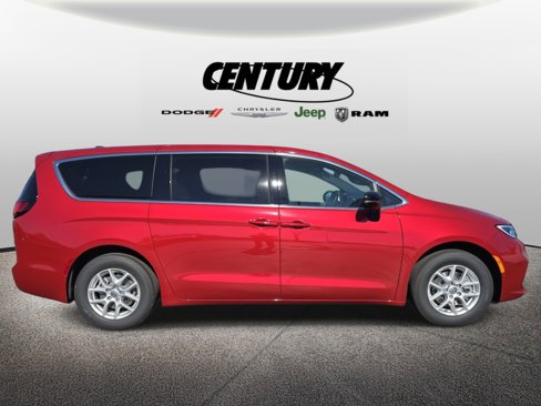 New 2025 Chrysler Pacifica Select image 2