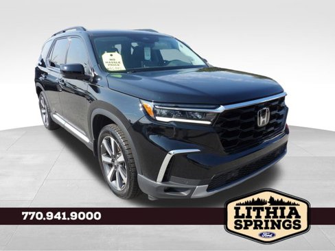 Used 2025 Honda Pilot Touring image 11