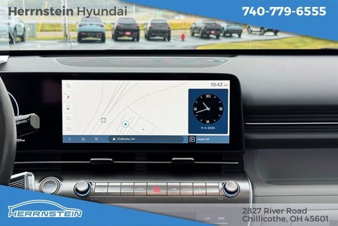 Certified 2024 Hyundai Kona Limited image 10