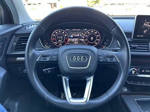 Used 2019 Audi Q5 2.0T Premium Plus w/ Premium Plus Package image 8