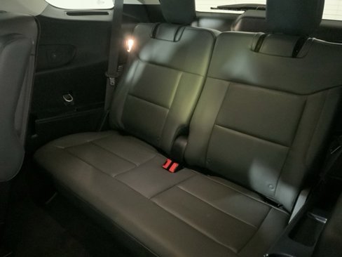 New 2025 Ford Explorer Active w/ Active Comfort Package image 33