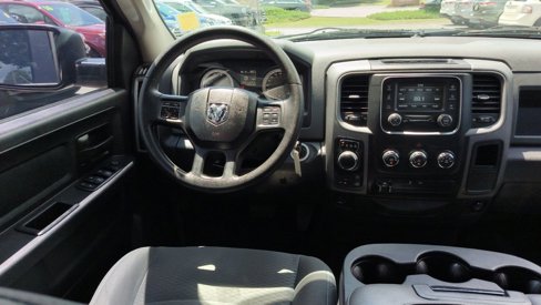 Used 2015 RAM 1500 Express image 17