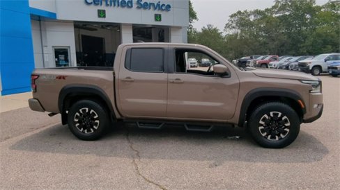 Used 2023 Nissan Frontier PRO-4X w/ Technology Package image 9