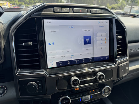 Used 2022 Ford F350 Limited image 25