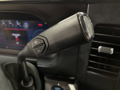 New 2026 Ford F250 XLT w/ XLT Premium Package image 26