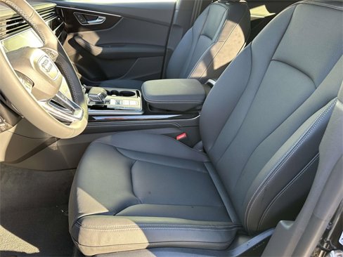 New 2025 Audi Q8 Premium Plus image 8