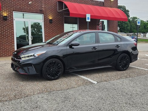 Used 2023 Kia Forte GT image 2