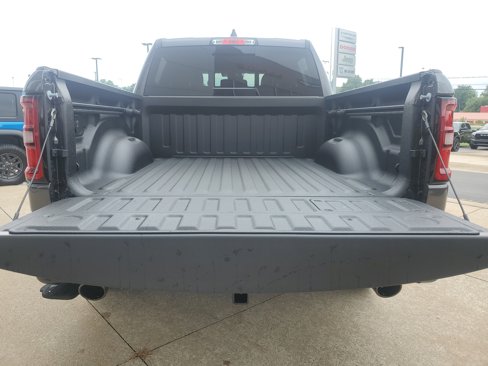 New 2026 RAM 1500 Laramie w/ Night Edition image 27