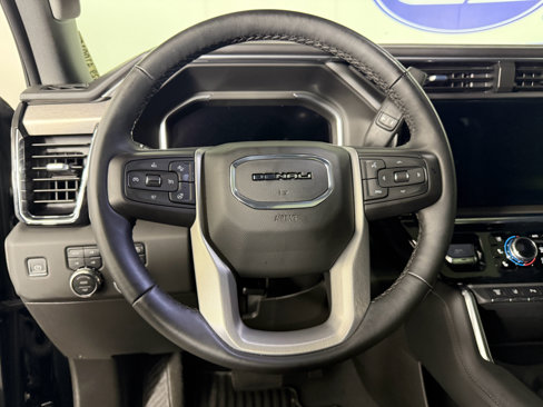 Used 2024 GMC Sierra 3500 Denali w/ Denali Reserve Package image 20